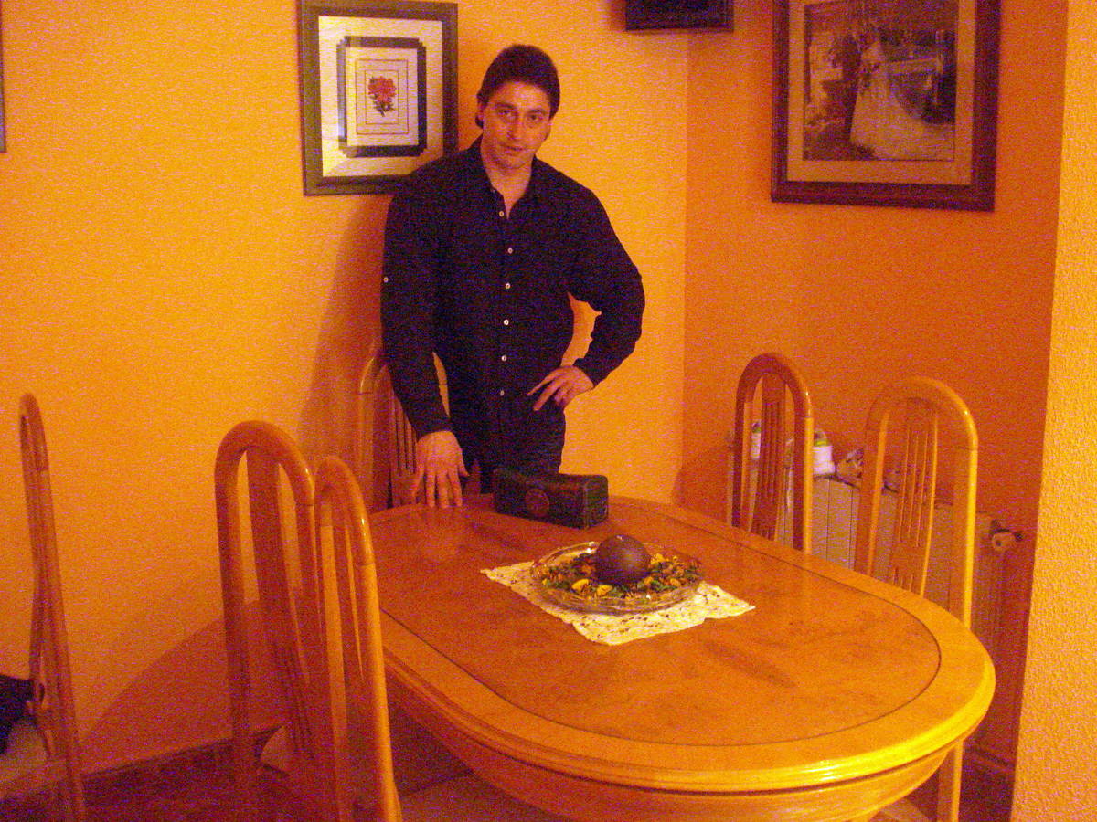 Barnizado a muñequilla mesa y silleria