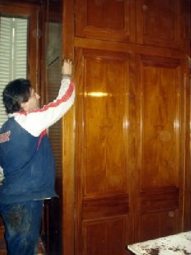 Barnizado de Armario en crudo de caoba en su corlor