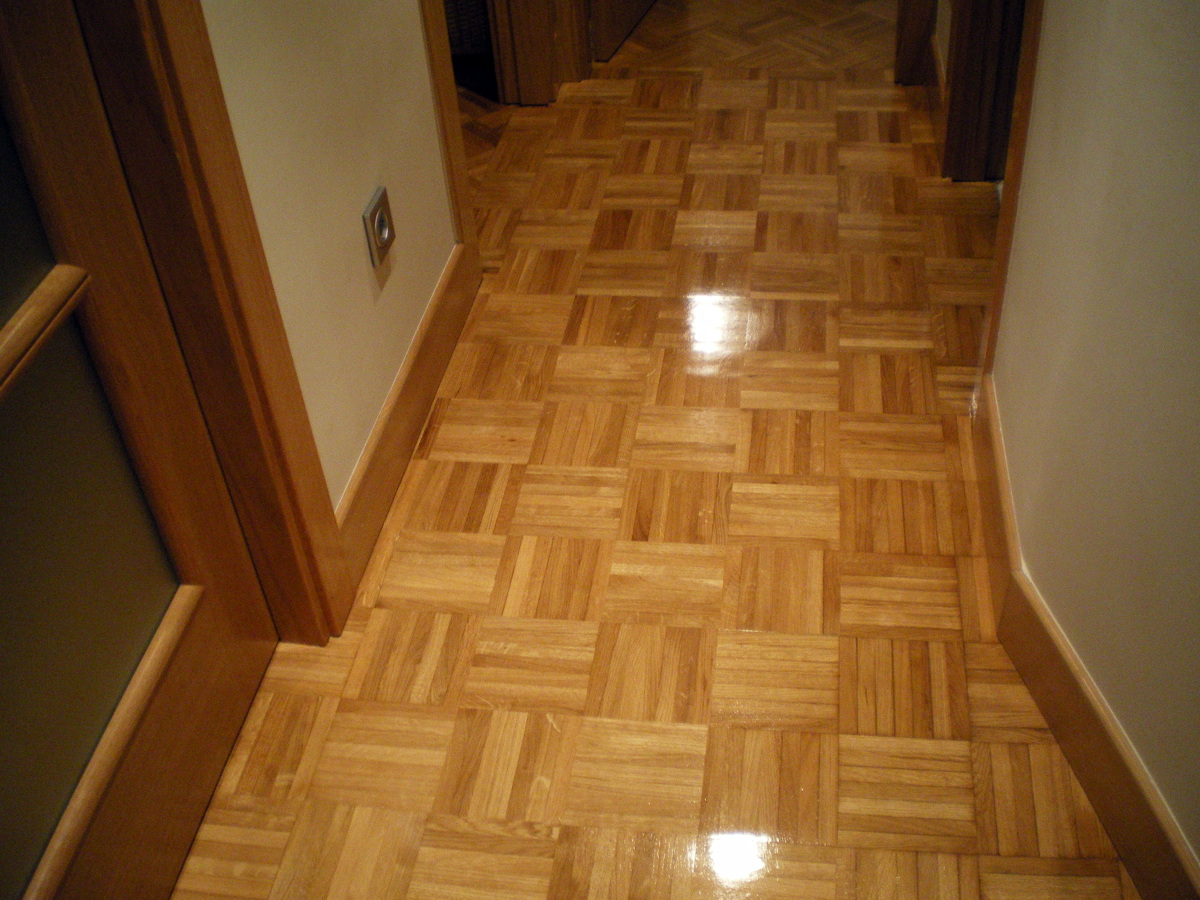 barnizado poliuretano brillo.