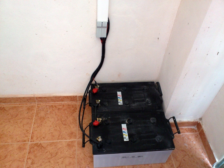 Baterías instalación fotovoltaica aislada.