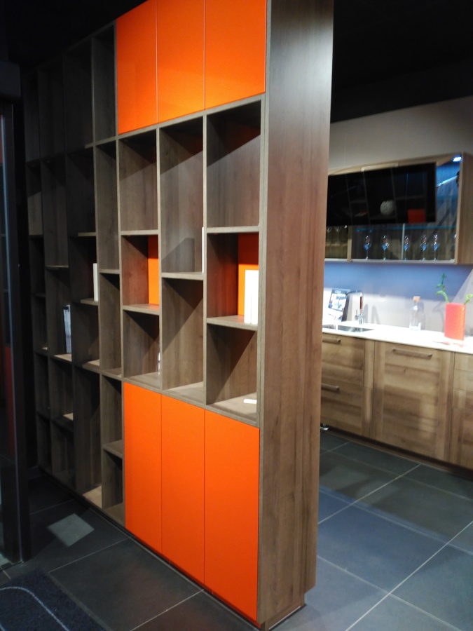 Biblioteca divisoria cocina - comedor