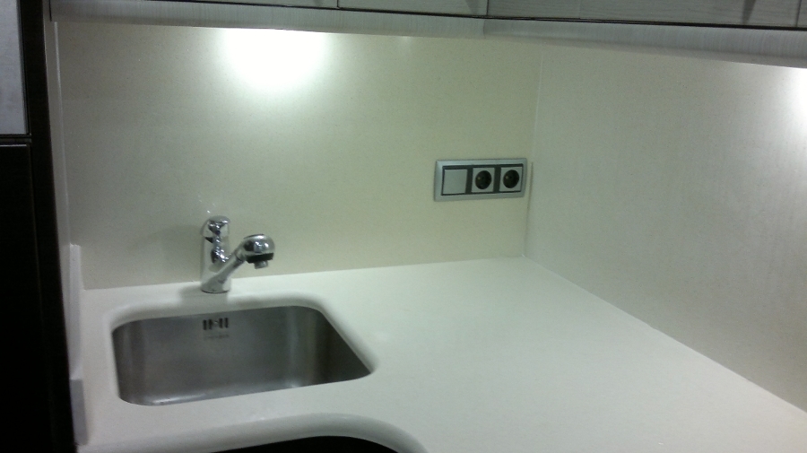 BLANCO DUNE 3CM.+ PAREDES 1.2CM.