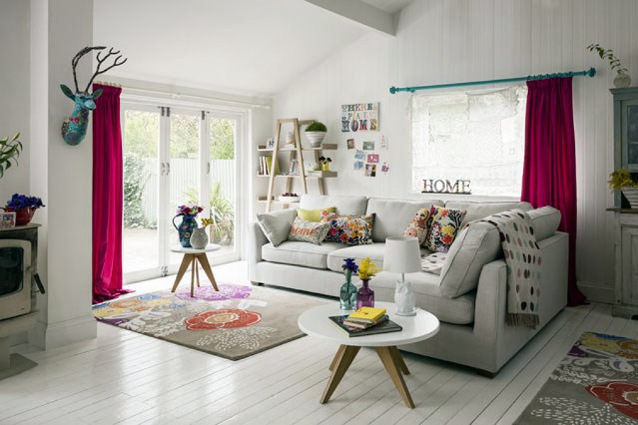 Blanco y toques de color