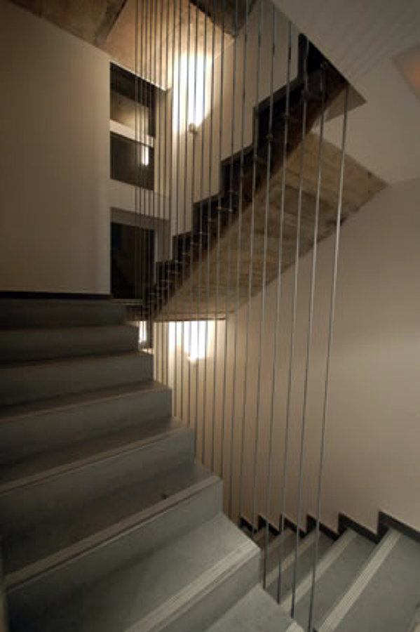 Bloque de 13 viviendas