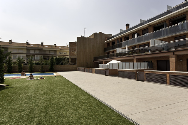 Bloque de pisos en Artés 