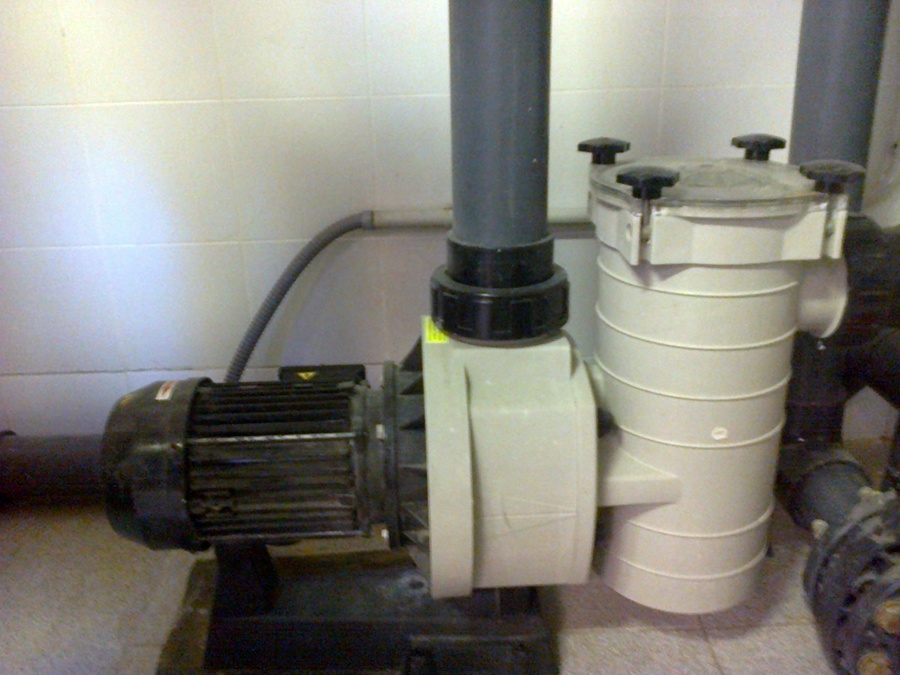bomba motor piscina