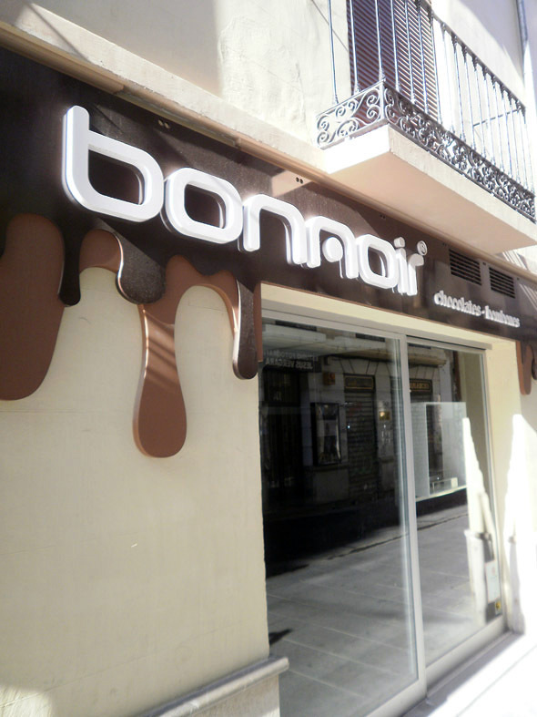 BOMBONERIA BONOIR