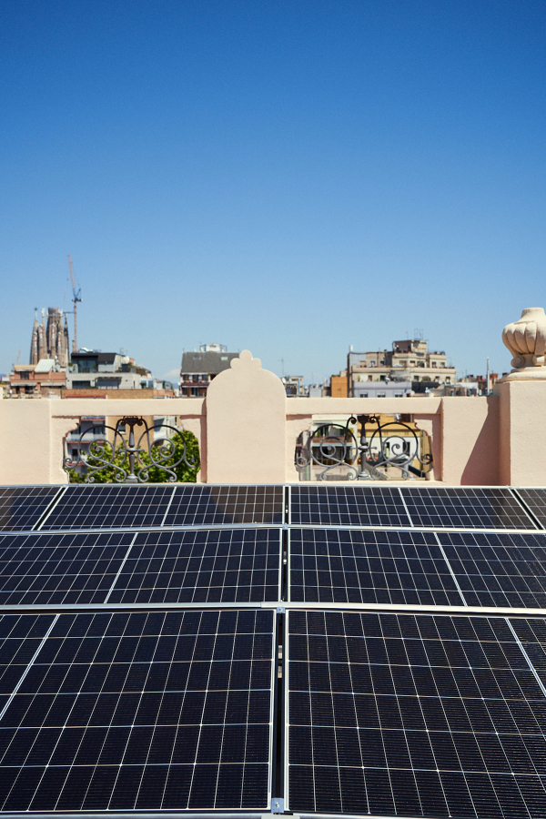 Instalación solar de autoconsumo colectivo edificio