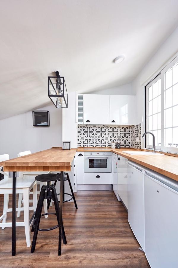 COCINA DE LOLA RODRIGUEZ EN LAVAPIES