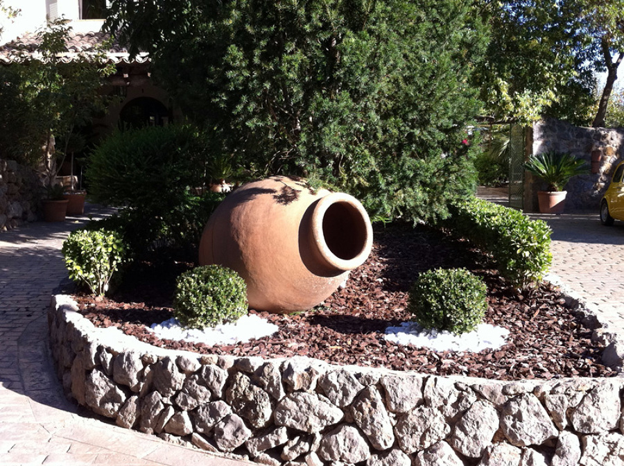 Buscamos encanta para su jardin