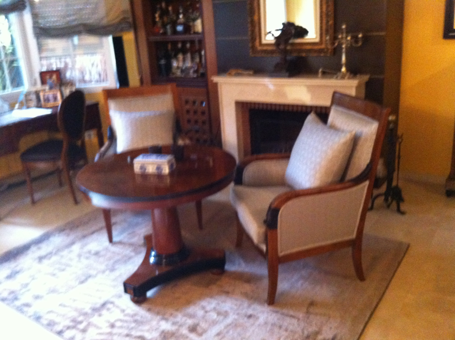 Butacas de madera vista