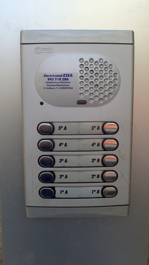 c/. Corsario Ikutza 1  ERRENTERIA