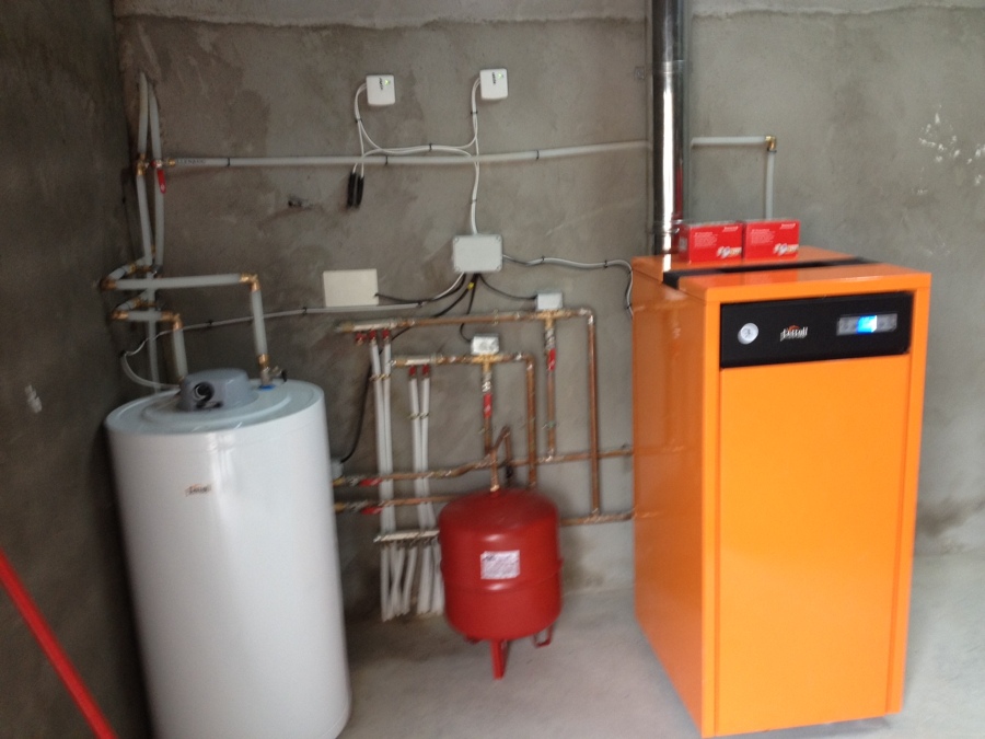 Caldera Biomasa con acumulador