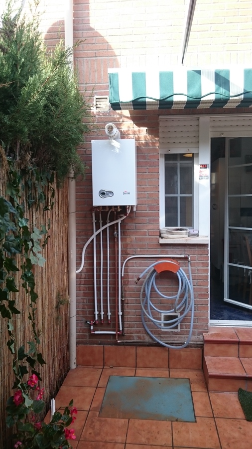 caldera Ferroli Bluehelix 32kw 