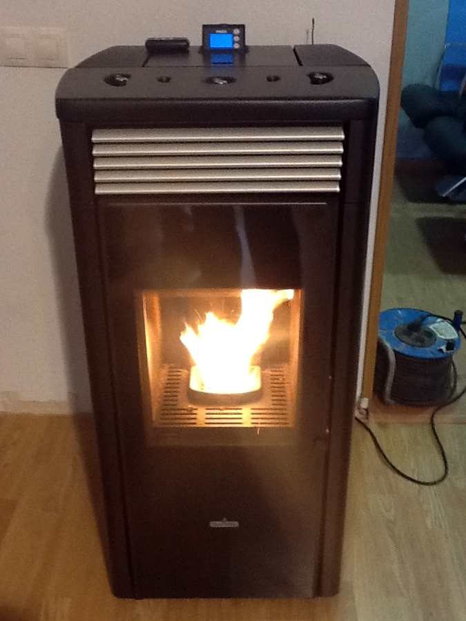 Caldera pellets Ravelli hidro 100