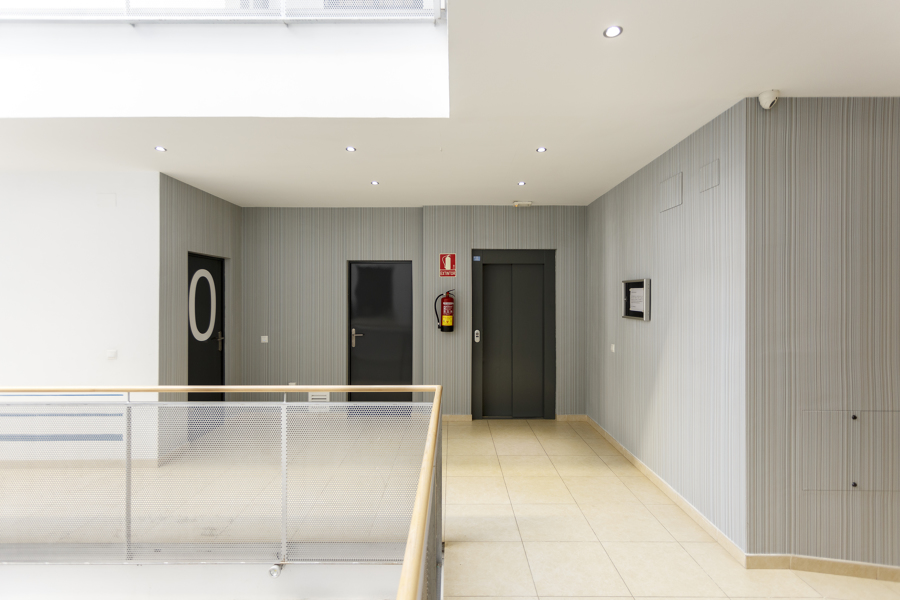 EDIFICIO DE VIVIENDAS