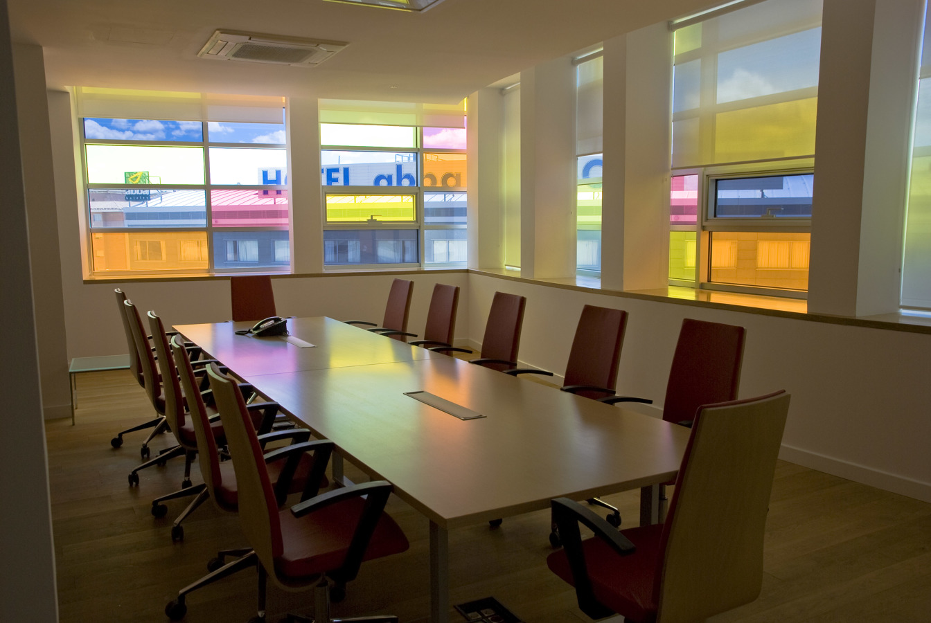 Camara de Comercio de Huesca sala de juntas