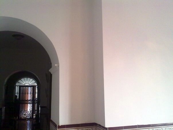 camara levantada del suelo