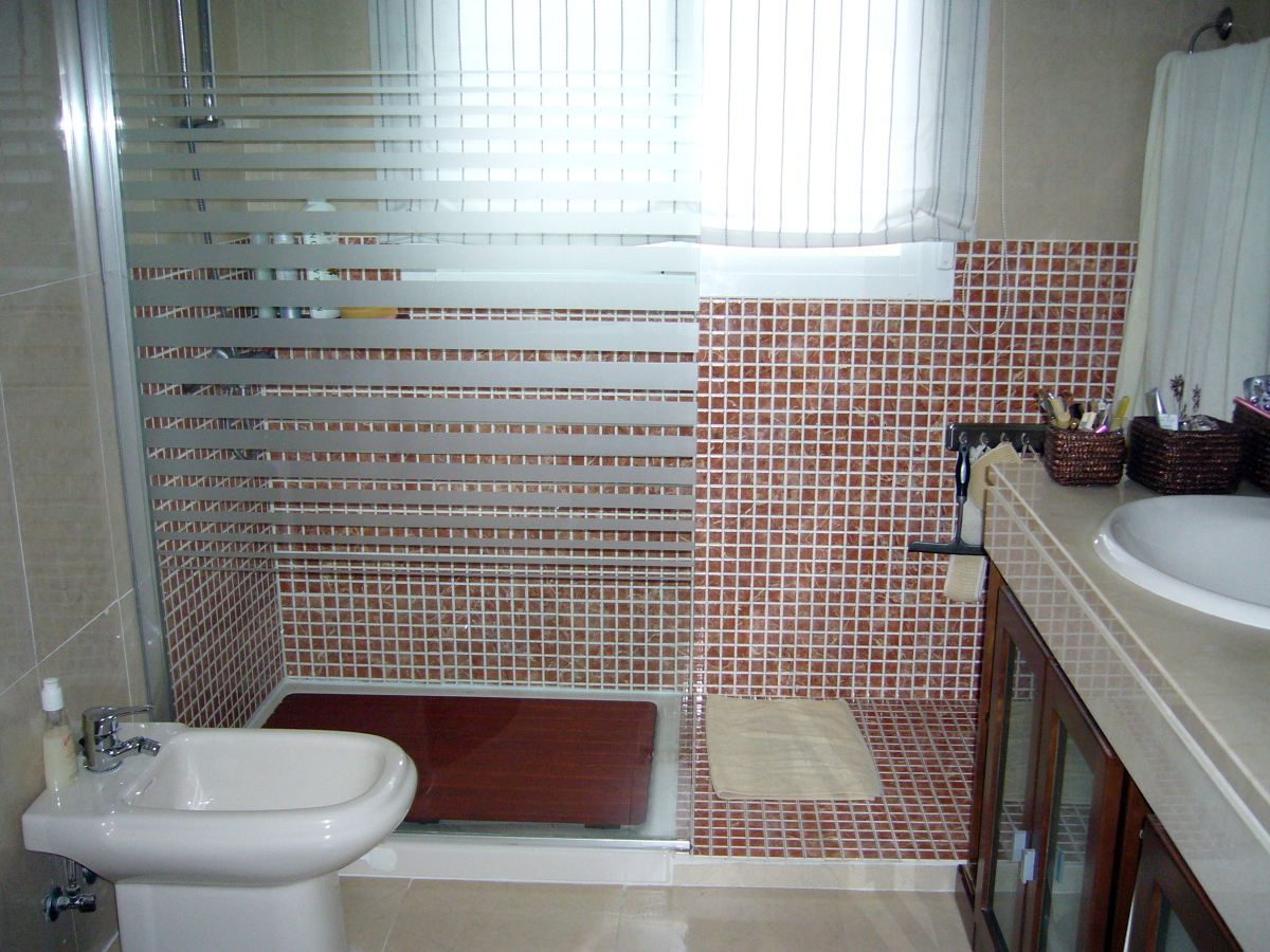 CAMBIO DE BAÑERA POR PLATO DE DUCHA