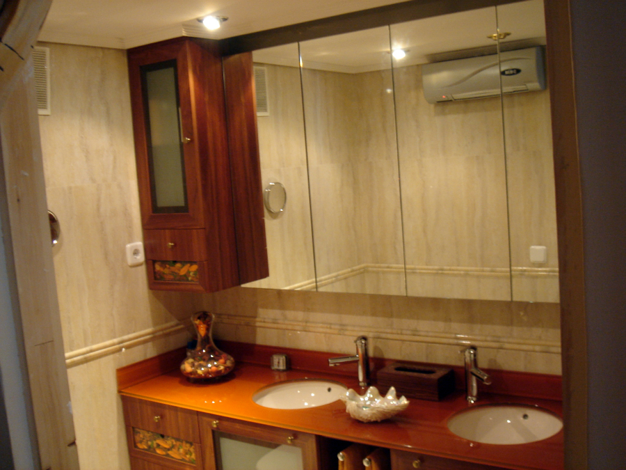 Camerino de baño a medida