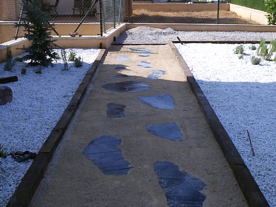 camino de piedra.