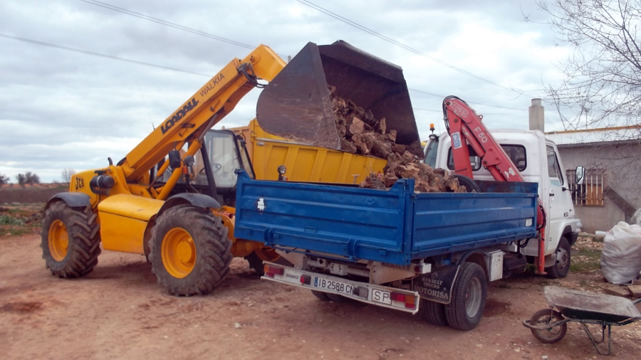 CAMION GRUA Y TELESCOPICA