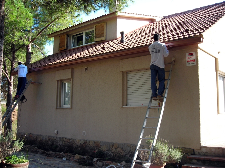 CANALON DE ALUMINIO LACADO SIN JUNTAS