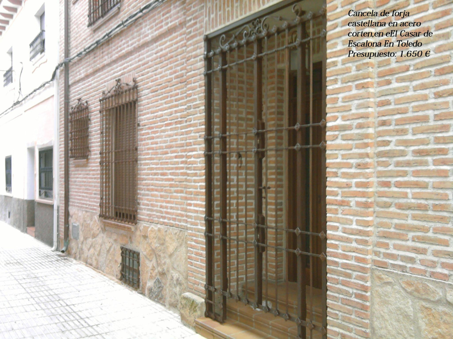 Cancela castellana de forja en acero corten