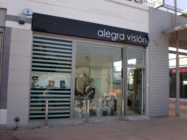 Carpintería  de PVC en color