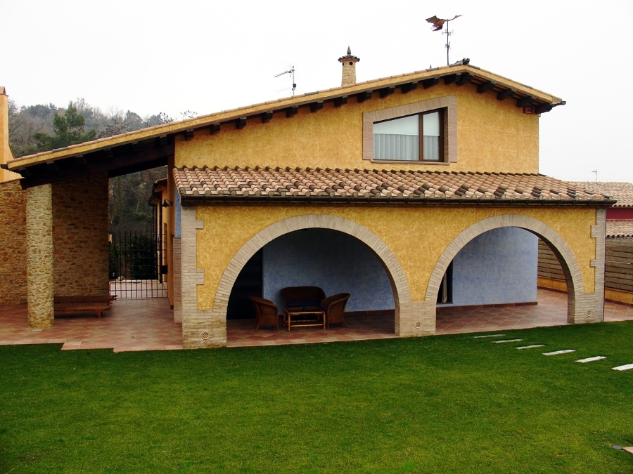 Casa unifamiliar con porche