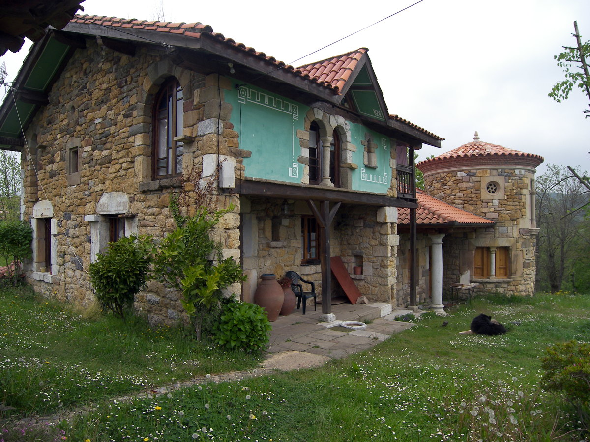 Casas de piedra en Coya