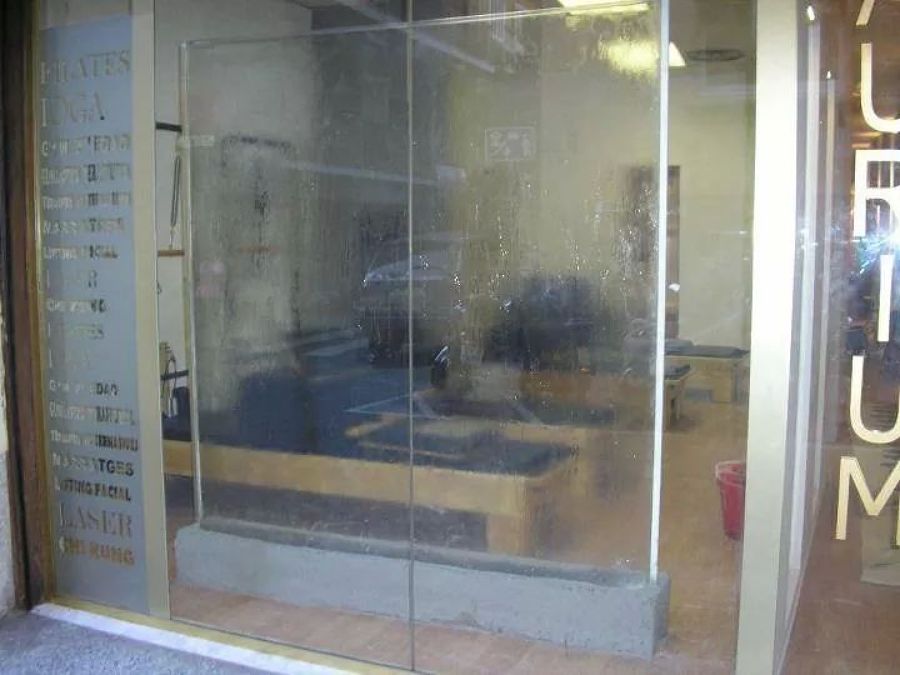 Cascada mural a dos aguas II