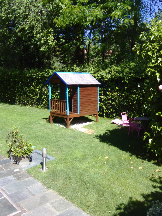 CASITA DE JARDIN