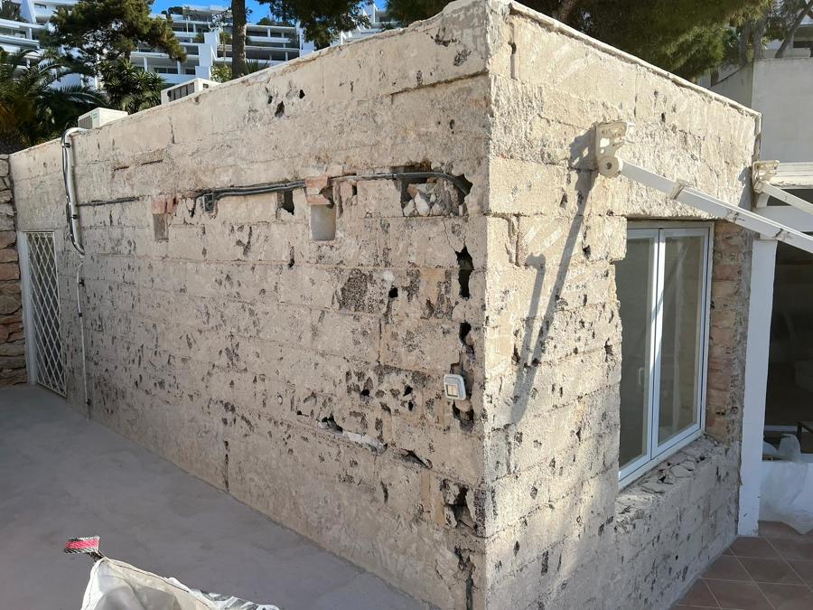 REPARACION FILTRACIONES Y HUMEDADES EN FACHADA E INTERIORES