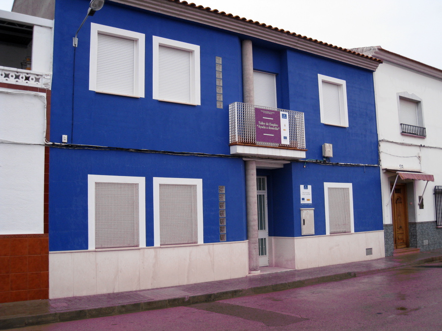 Centro de Barrio Embajadores