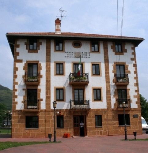 CENTRO DE DIA EN MUSKIZ