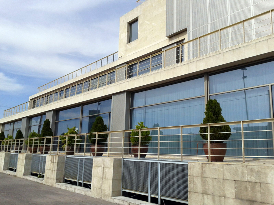 Cerrajeria de Edificio de Oficinas