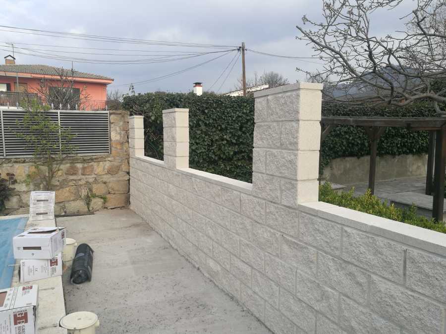Cerramiento Jardín con Bloque