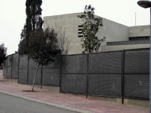 Cerramiento con malla arquitectura