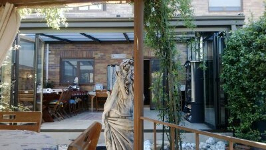 CERRAMIENTO CON TECHO 3 CARRILES 75% APERTURA MANUAL EN ALFAJARIN