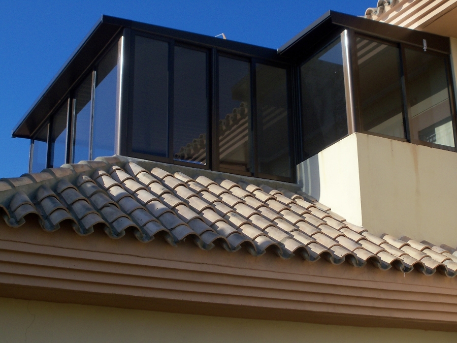 CERRAMIENTO DE ALUMINIO