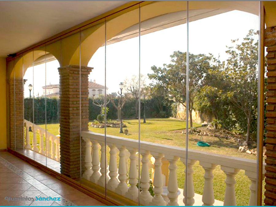 Cerramiento de Cristal (cortinas de cristal)