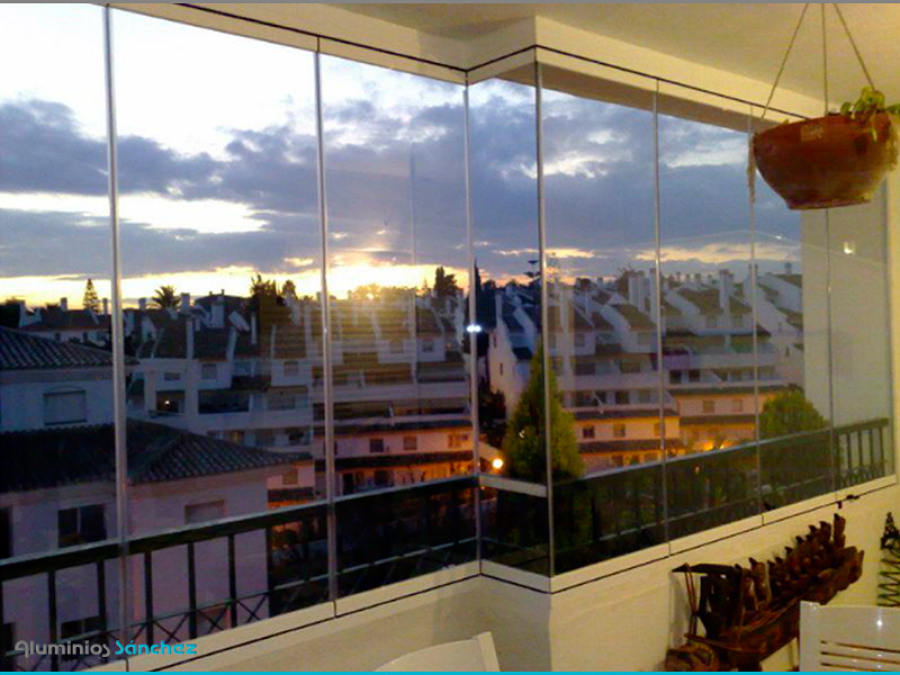 Cerramiento de Cristal (cortinas de cristal)