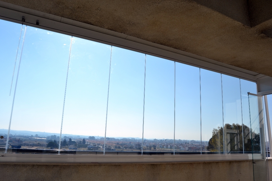 cerramiento de cristal sin perfiles