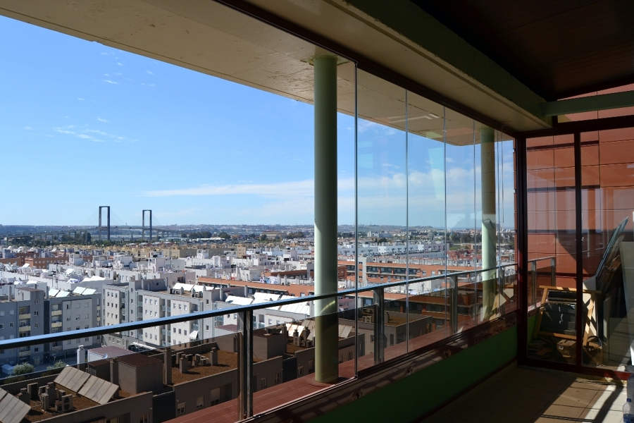 cerramiento de cristal sin perfiles