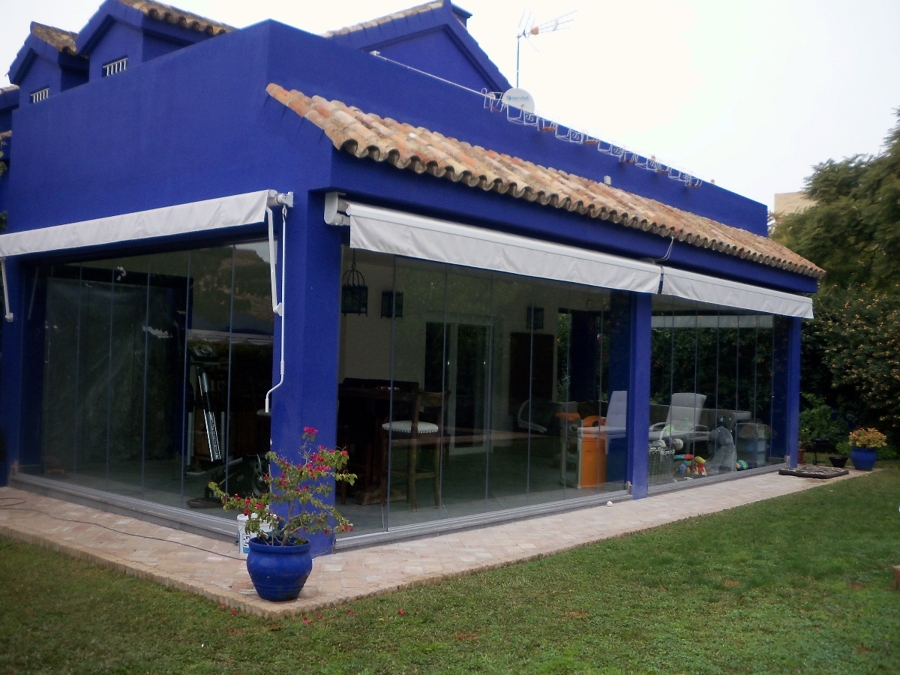 CERRAMIENTO DE CRISTALES EN VISTAHERMOSA