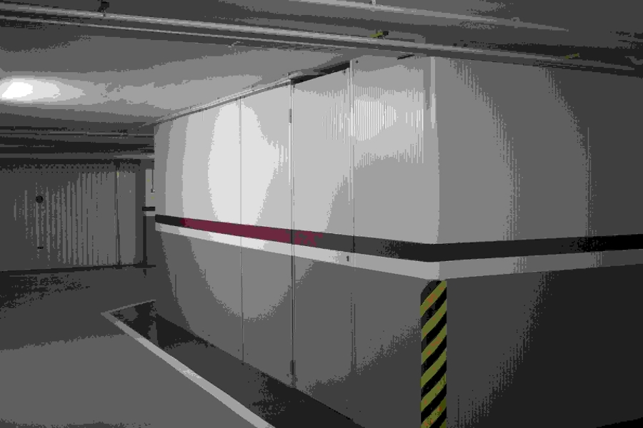 Cerramiento de panel sandwich.