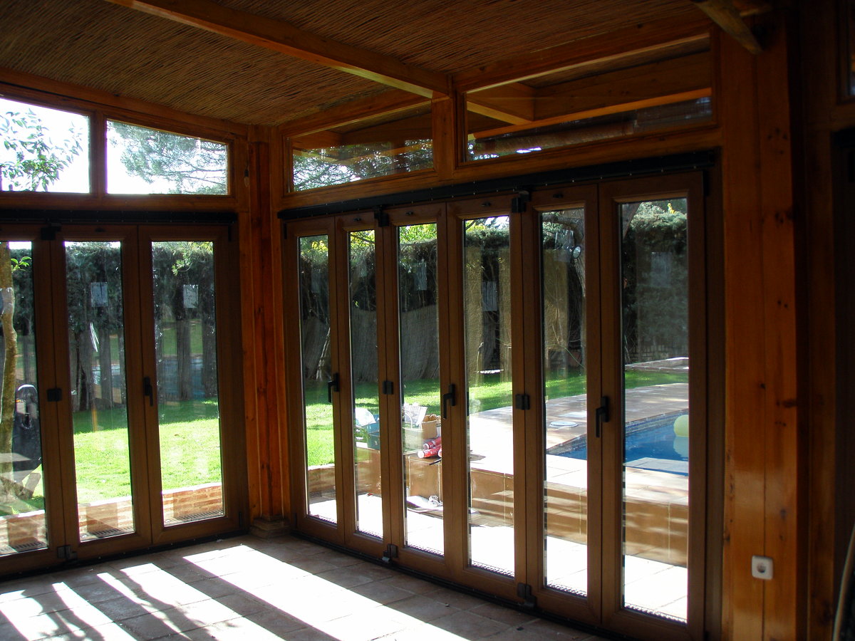 Cerramiento de porche - POZUELO