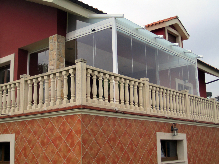 Cerramiento de terraza en Alto la Madera (Asturias)