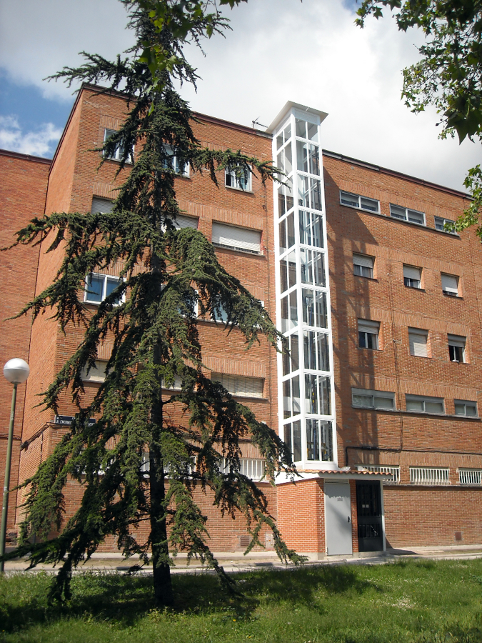 CERRAMIENTO EXTERIOR FACHADA